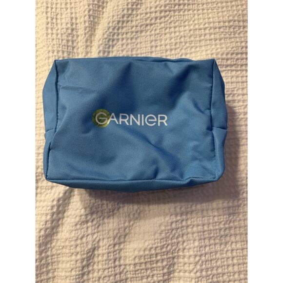 New Garnier Blue Makeup Bag "In Case of Emotional Overflow" Toiletry Pouch - Picture 1 of 5